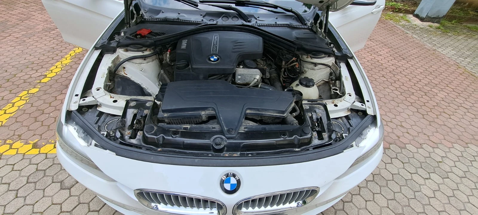 BMW 320 xi, снимка 7 - Автомобили и джипове - 56358228