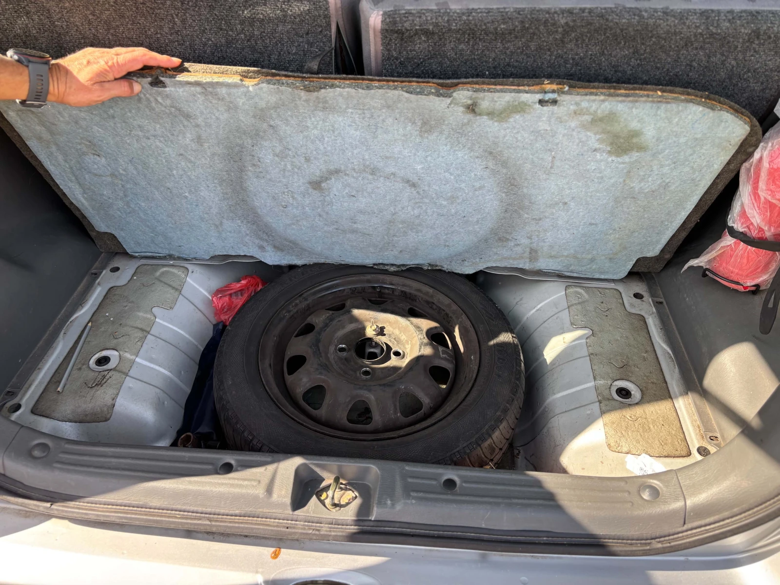 Opel Agila, снимка 14 - Автомобили и джипове - 56439867