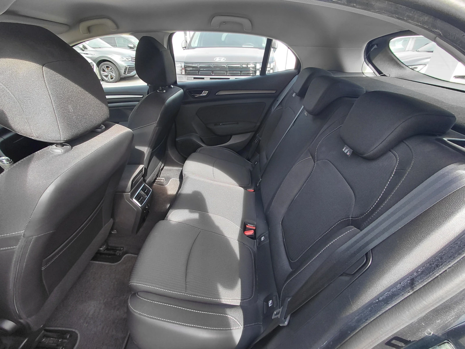 Renault Megane 1.5 dCi/115�.�/ZEN | Mobile.bg � ����������� 16