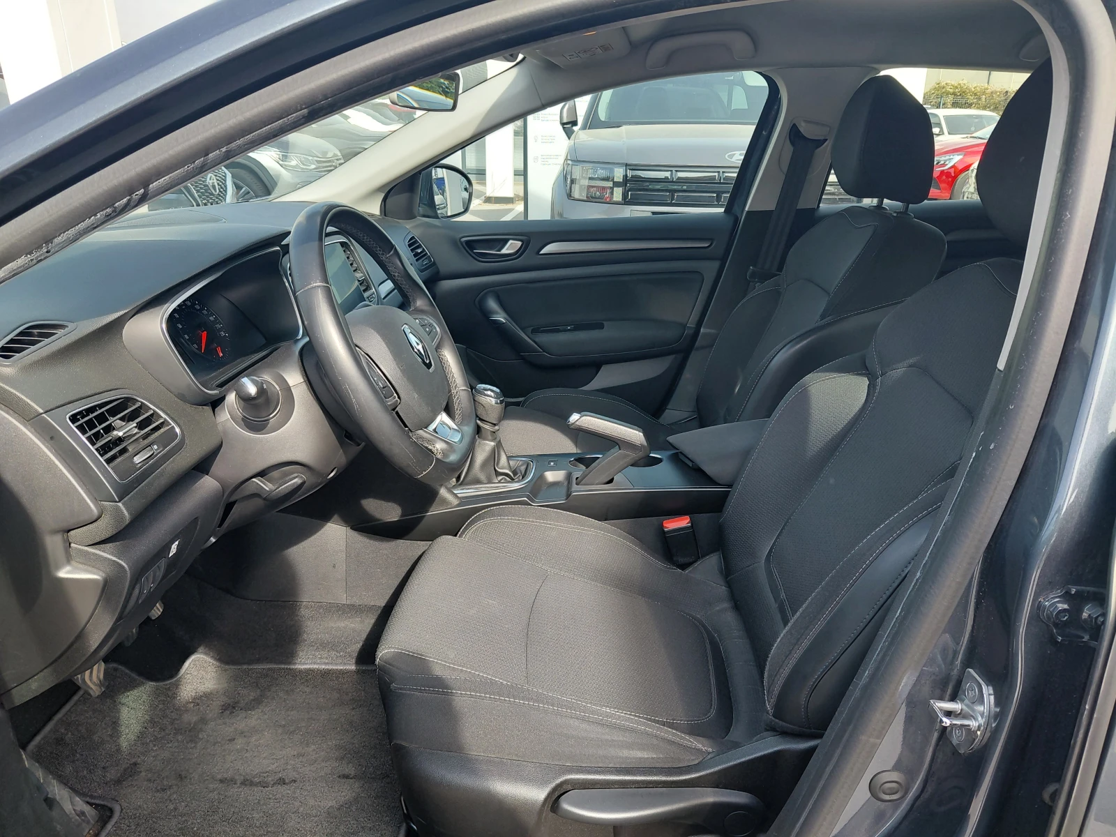 Renault Megane 1.5 dCi/115�.�/ZEN | Mobile.bg � ����������� 11