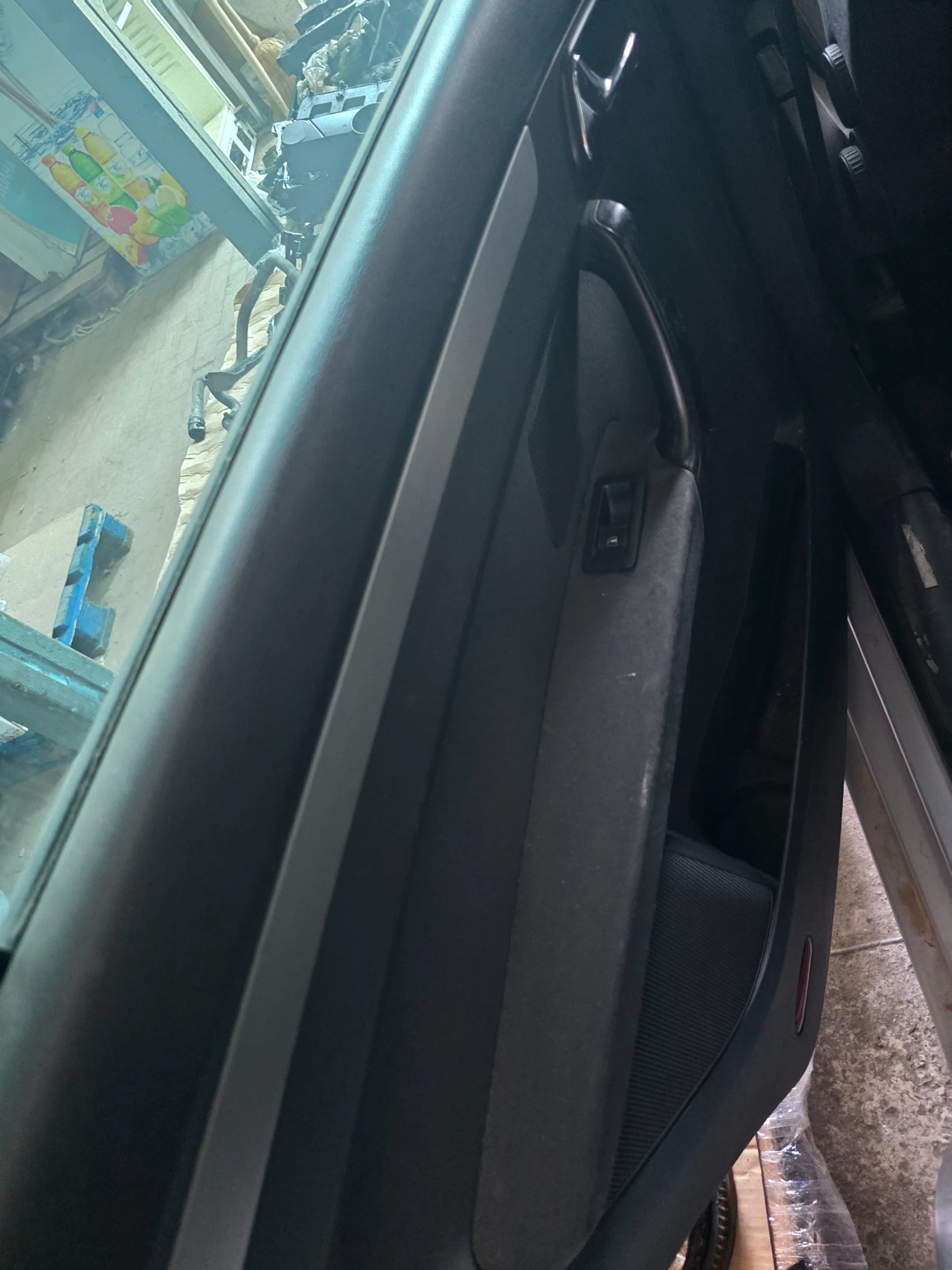 VW Touran 2000 FSI , снимка 9 - Автомобили и джипове - 56550850