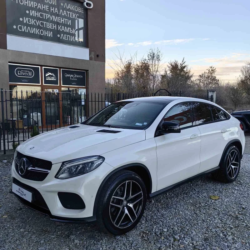 Mercedes-Benz GLE Coupe AMG, снимка 4 - Автомобили и джипове - 48129839