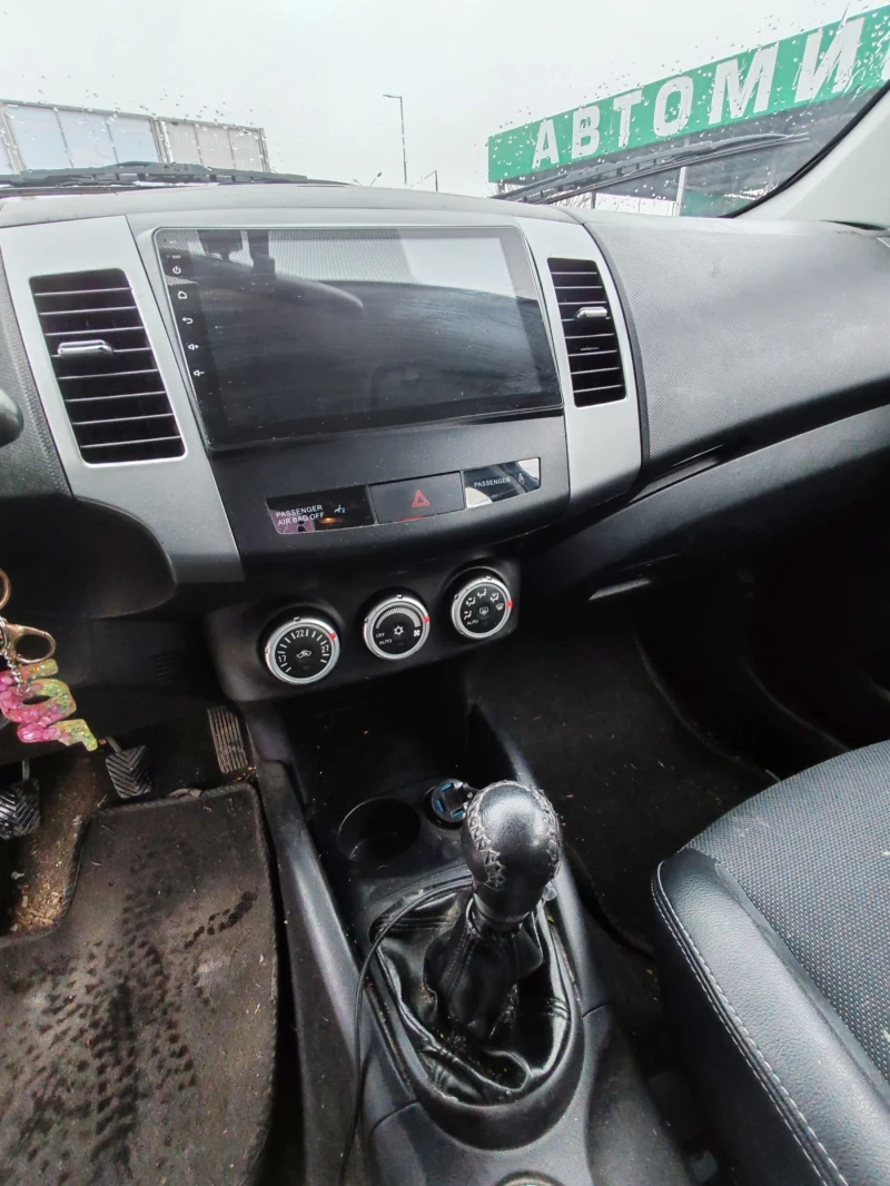 Citroen C-Crosser 2.2 hDi, снимка 15 - Автомобили и джипове - 49174696