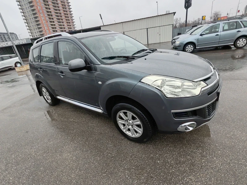 Citroen C-Crosser 2.2 hDi, снимка 3 - Автомобили и джипове - 49174696