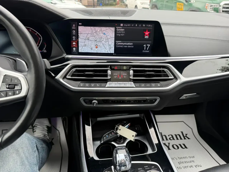 BMW X7 M-PACK* LASER* МАСАЖ* ОБДУХ* HEAD-UP* DISTRONIK* S, снимка 10 - Автомобили и джипове - 52450285