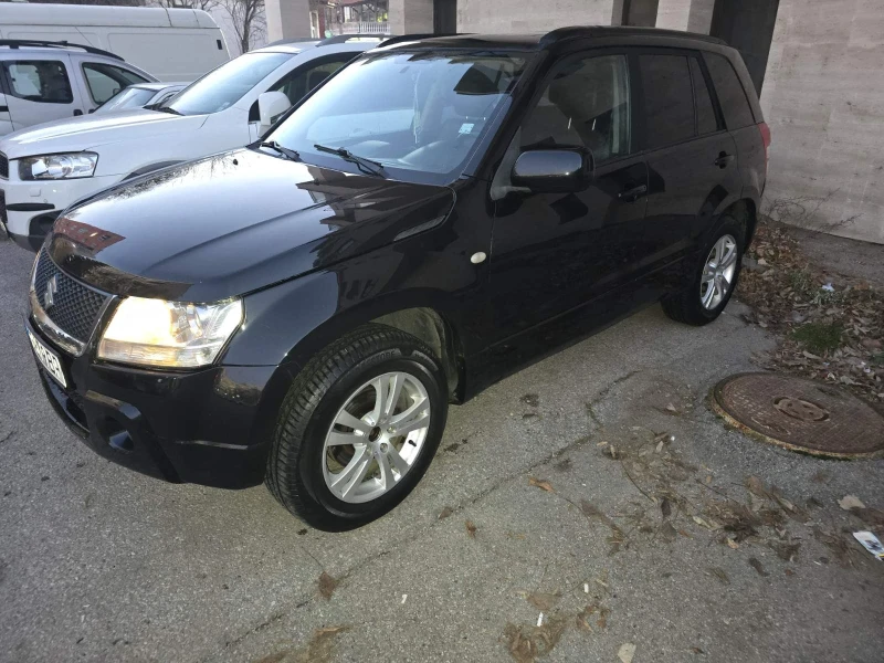 Suzuki Grand vitara 2.0, снимка 2 - Автомобили и джипове - 52944138