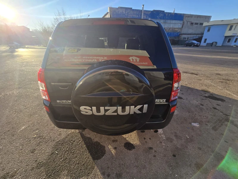 Suzuki Grand vitara 2.0, снимка 5 - Автомобили и джипове - 52944138