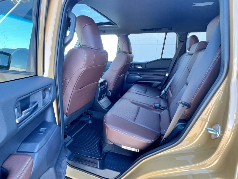 Toyota Land cruiser Land Cruiser 250, Месечна вноска от 665  , снимка 14 - Автомобили и джипове - 53034594