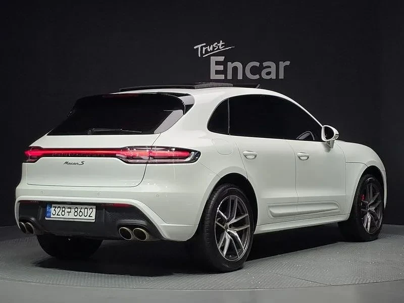 Porsche Macan, снимка 2 - Автомобили и джипове - 56711741