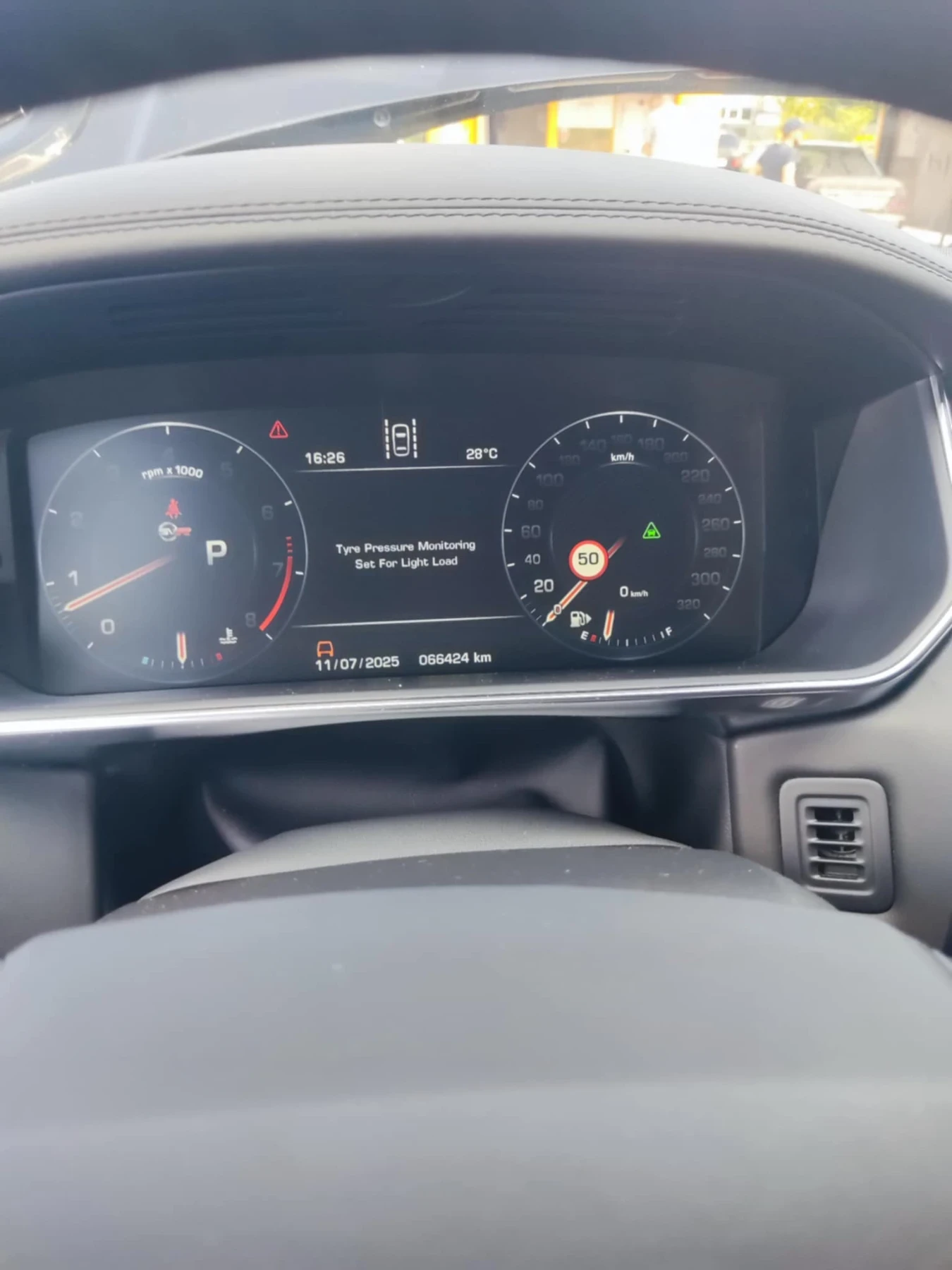 Land Rover Range Rover Sport SVR | Mobile.bg   9