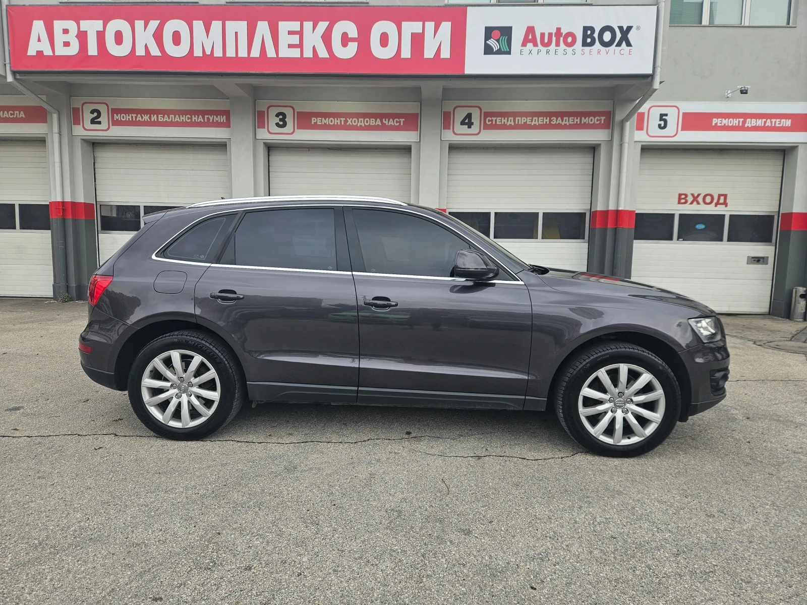 Audi Q5 3.0 TDI (240 Hp) Quattro/AT/Navi/Камера - изображение 6