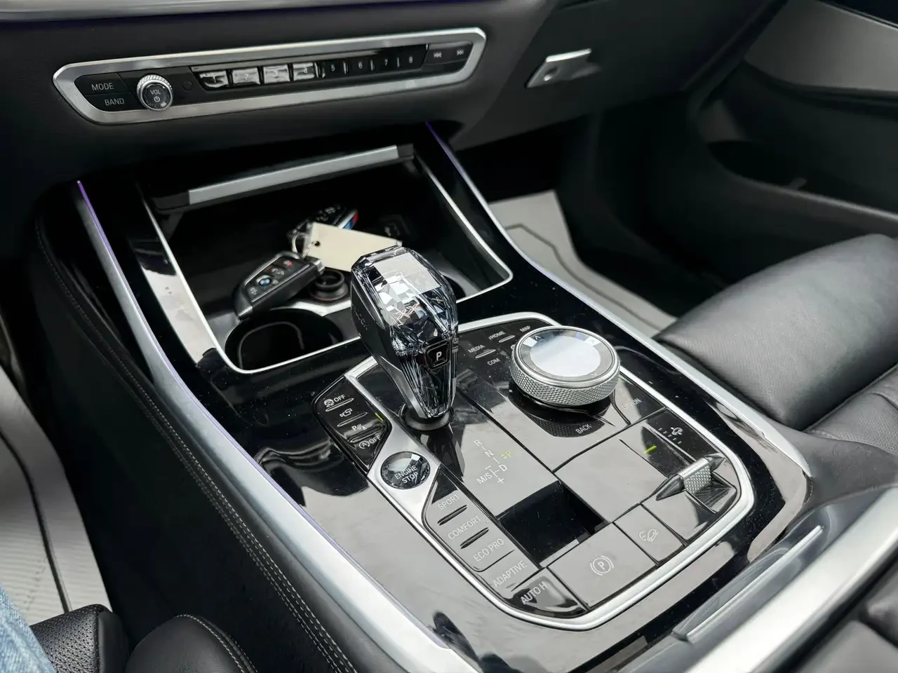 BMW X7 M-PACK* LASER* * * HEAD-UP* DISTRONIK* S | Mobile.bg   11