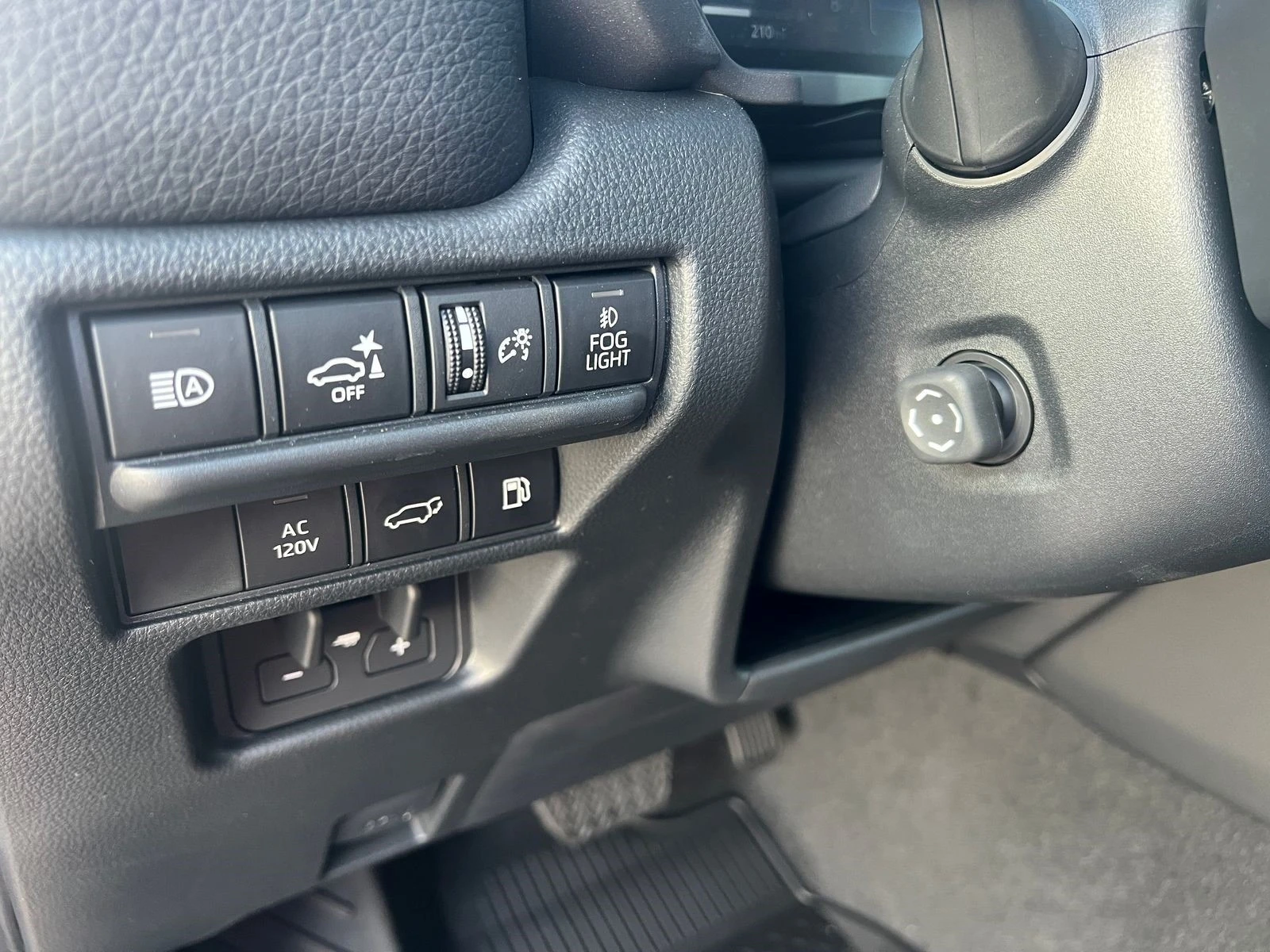 Toyota Land cruiser Land Cruiser 250, ������� ������ �� 665   | Mobile.bg � ����������� 12