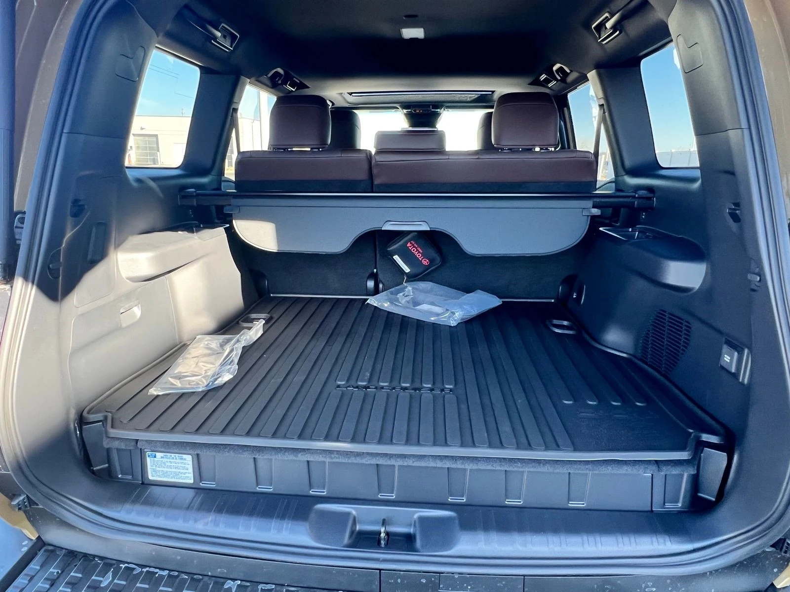 Toyota Land cruiser Land Cruiser 250, ������� ������ �� 665   | Mobile.bg � ����������� 15