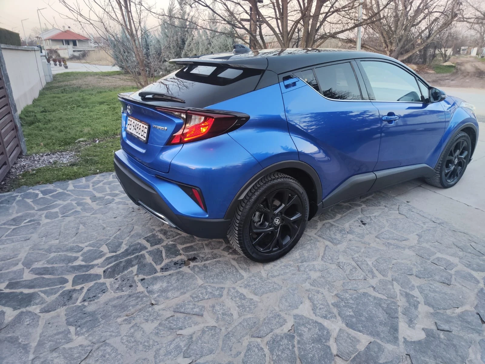 Toyota C-HR 2.0 В Гаранция Bi tone, снимка 12 - Автомобили и джипове - 53252172