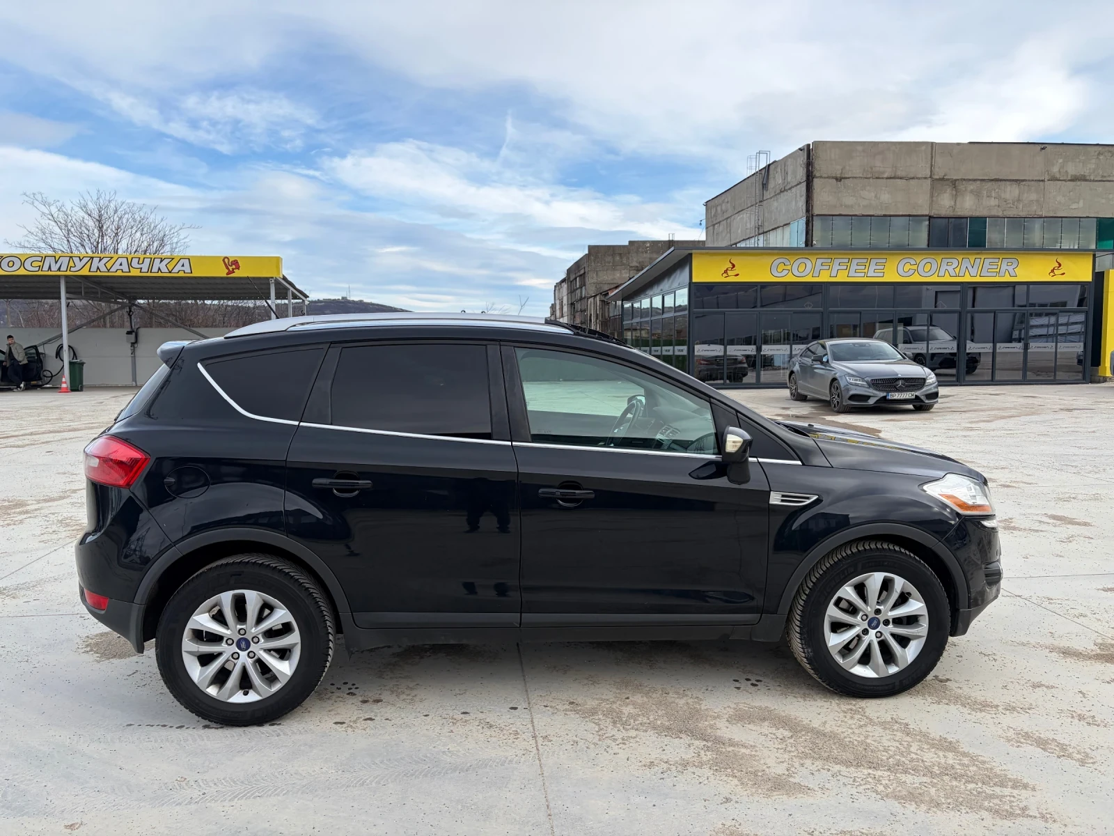 Ford Kuga  - изображение 6