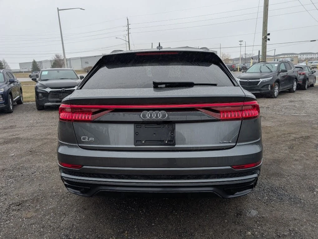Audi Q8 Progressiv* 55 TFSI* АвтоКредит* (ЦЕНА ДО БГ), снимка 7 - Автомобили и джипове - 54002591