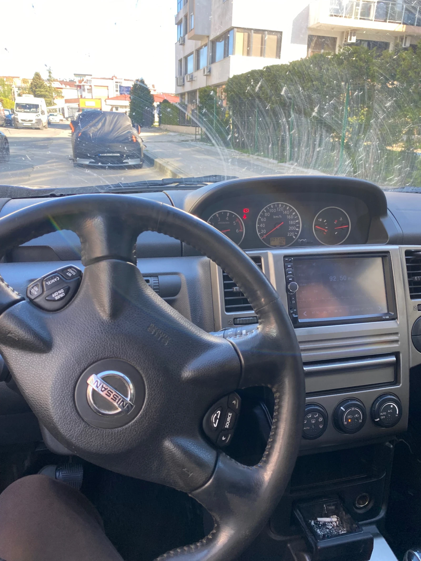 Nissan X-trail 2.2 DCI 4x4, снимка 10 - Автомобили и джипове - 54429445