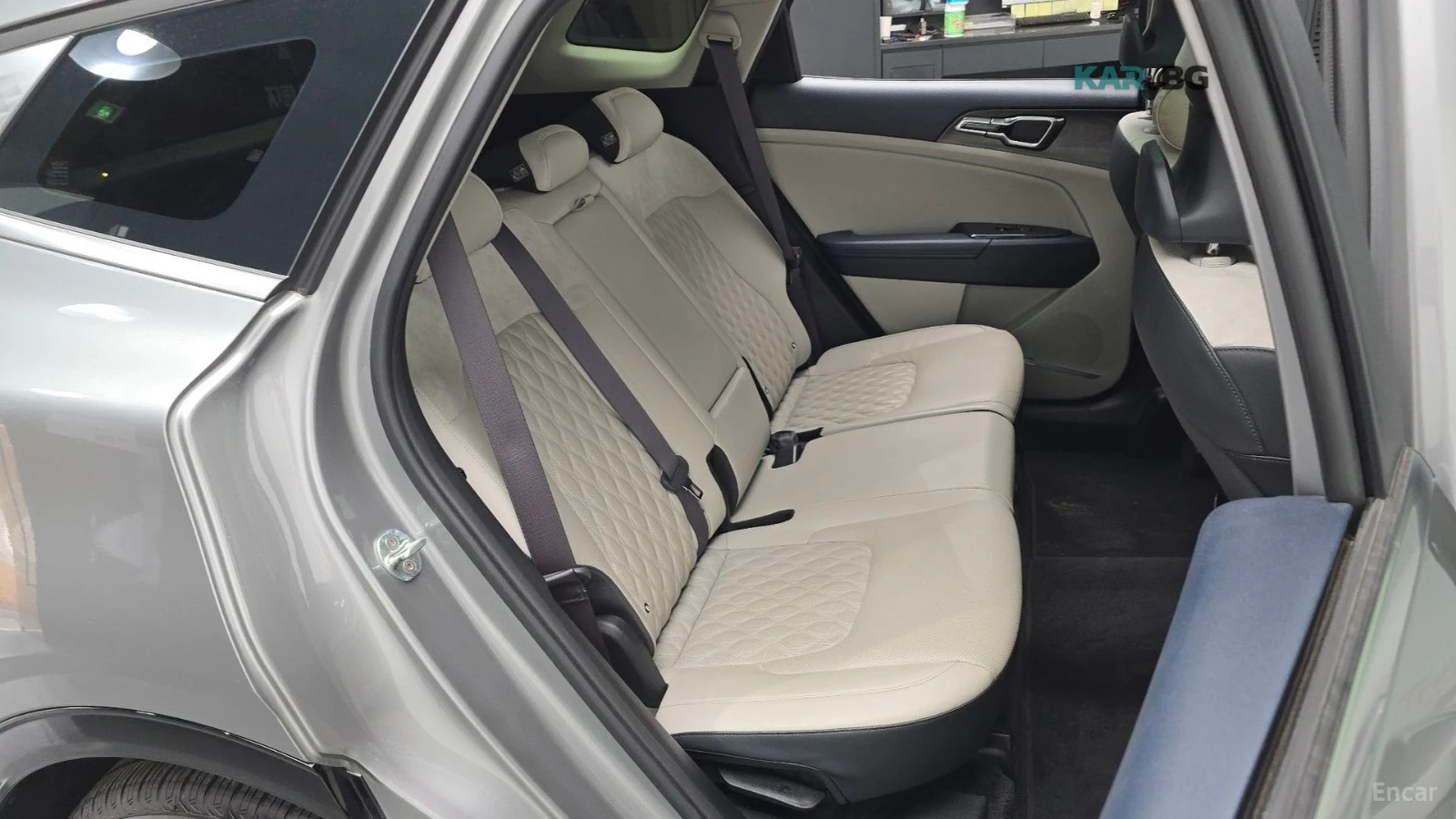 Kia Sportage SIGNATURE/PANOROOF/DRIVE-ASSISTS, снимка 15 - Автомобили и джипове - 55393594