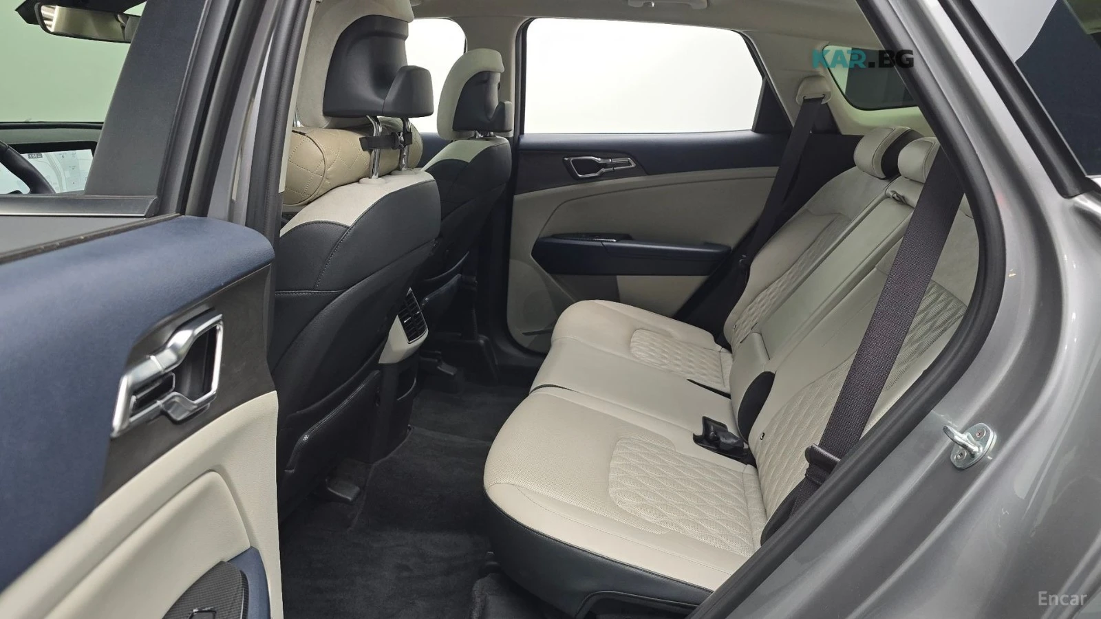 Kia Sportage SIGNATURE/PANOROOF/DRIVE-ASSISTS, снимка 16 - Автомобили и джипове - 55393594