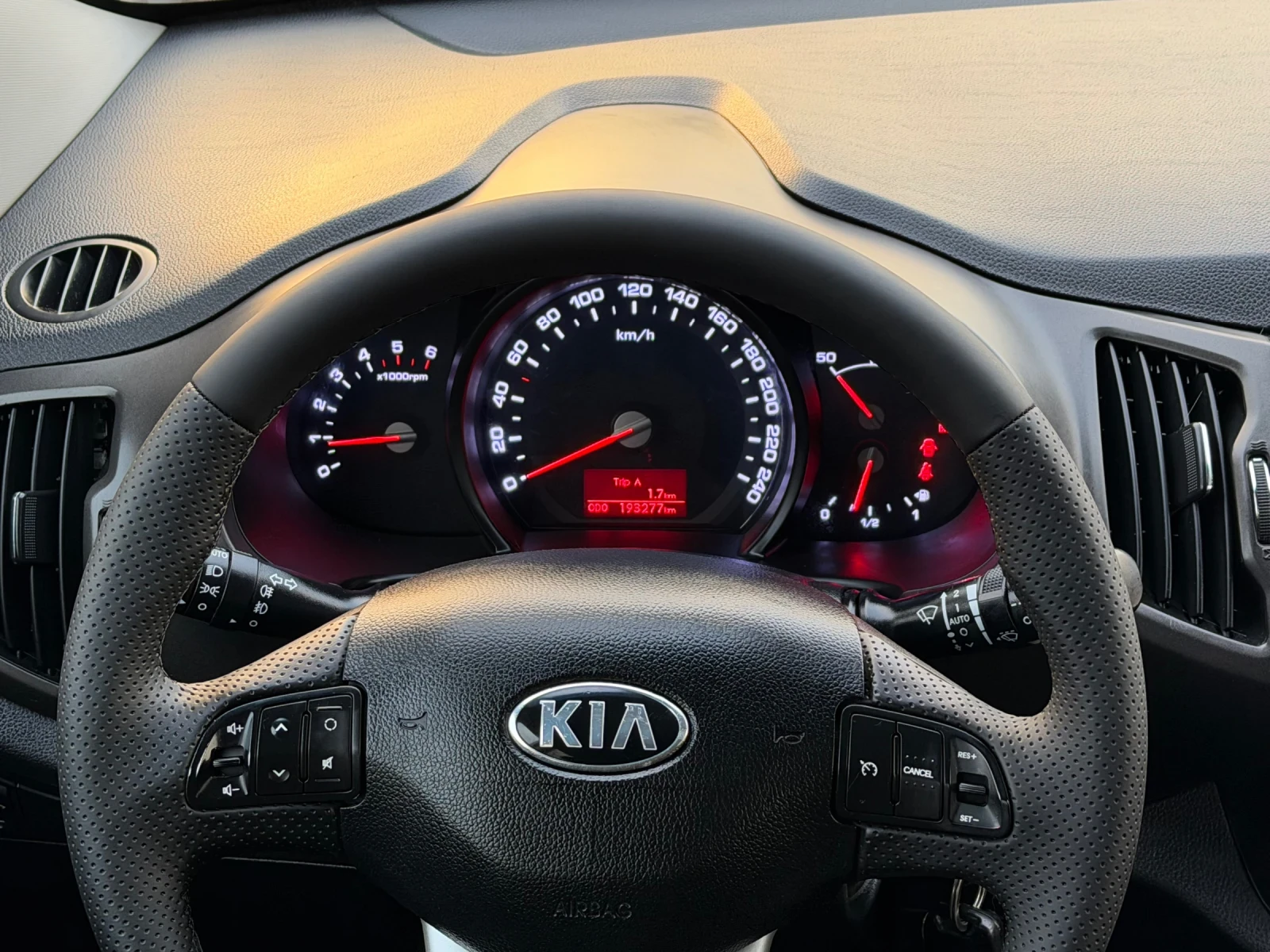 Kia Sportage 1.7CRDI ������ | Mobile.bg � ����������� 10