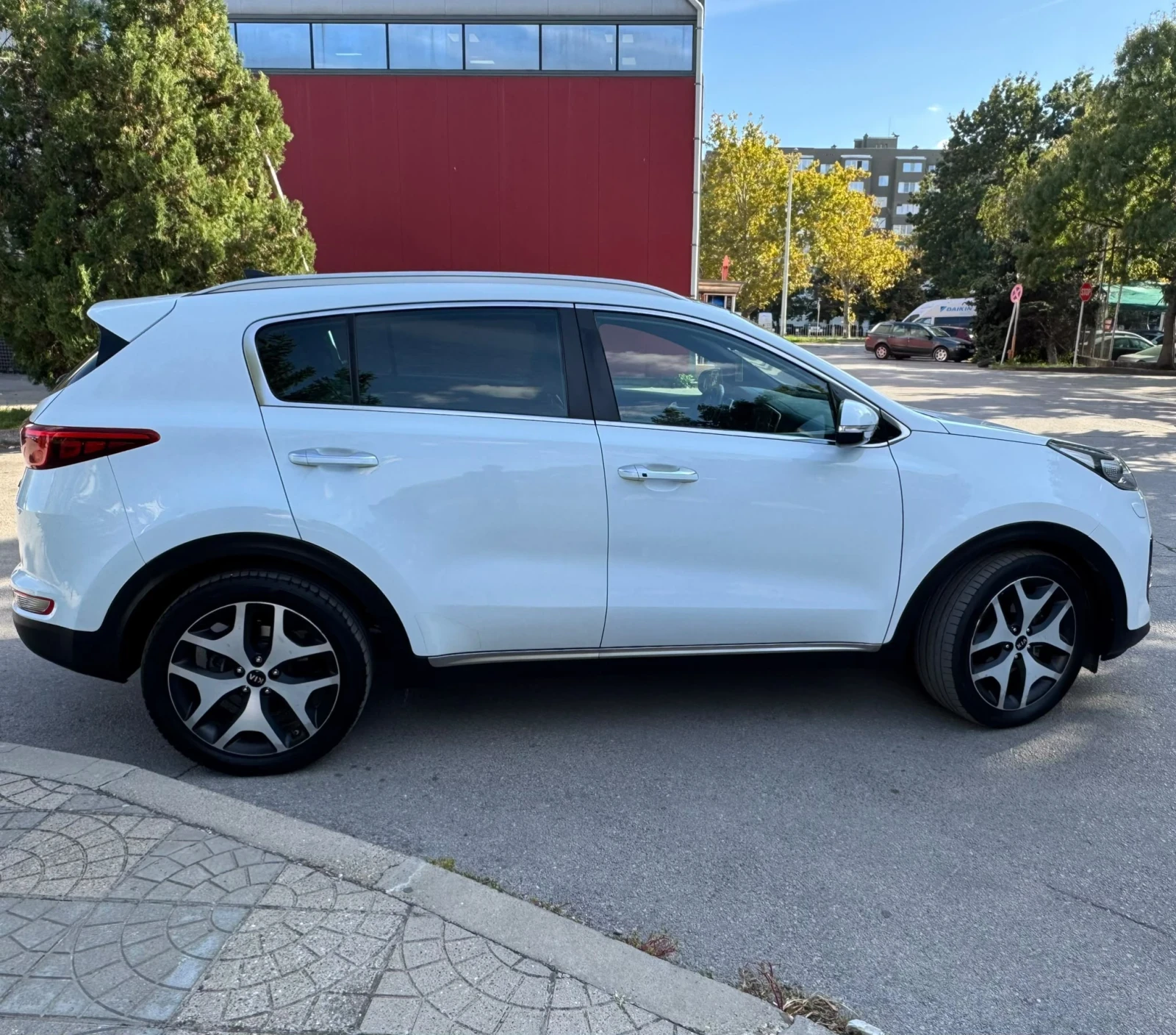 Kia Sportage GT line, снимка 4 - Автомобили и джипове - 56329773