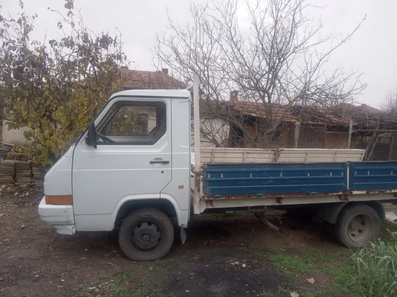 Nissan Trade, снимка 4 - Бусове и автобуси - 47883630