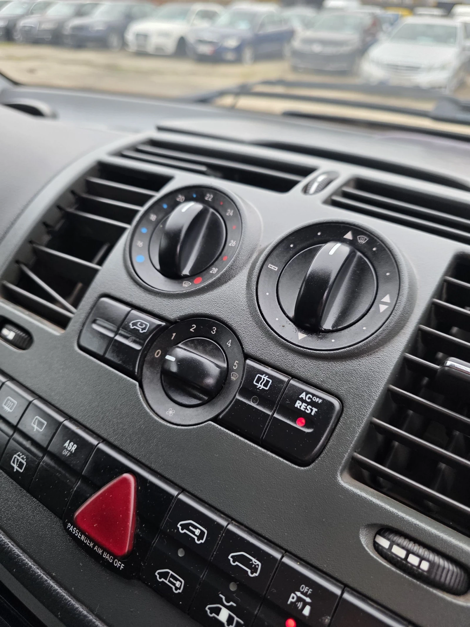 Mercedes-Benz Vito 2.2cdi 5 местен климатик - изображение 9