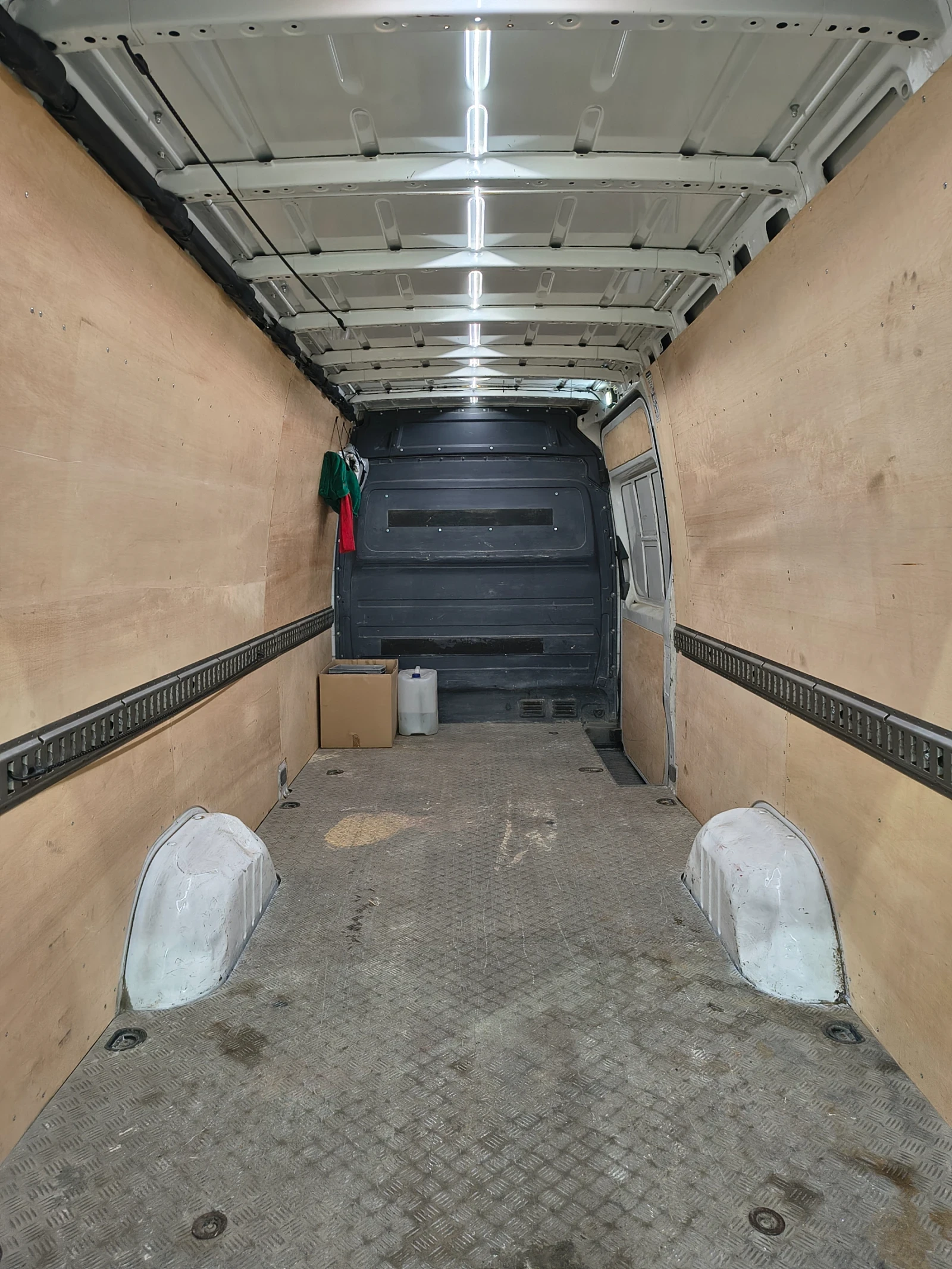 Mercedes-Benz Sprinter 311 311, снимка 11 - Бусове и автобуси - 55366143