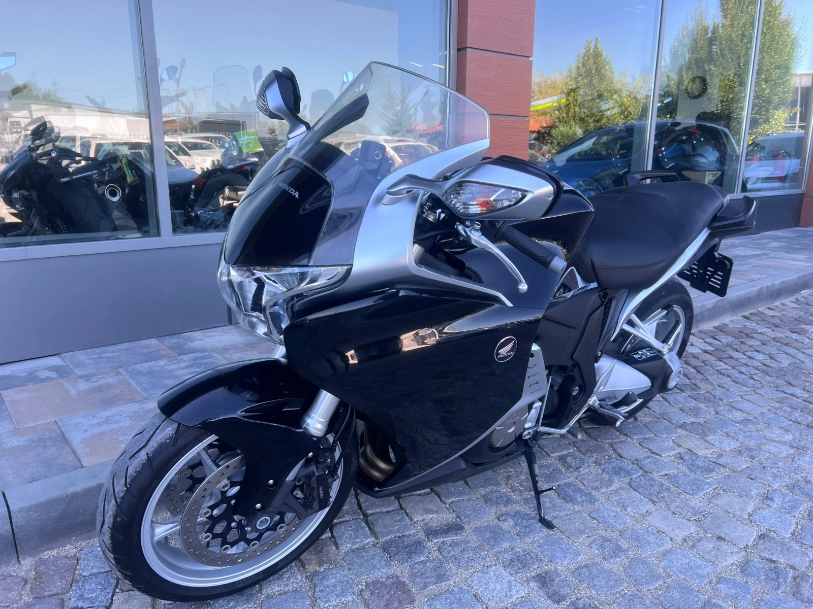 Honda Vfr 1200 F - изображение 5