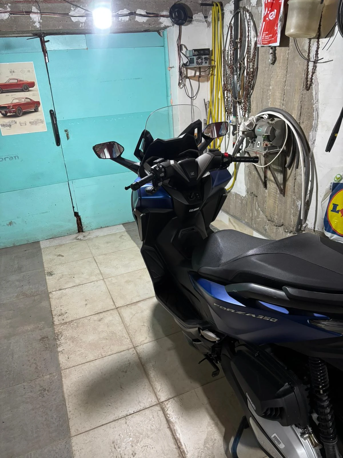 Honda Forza  - изображение 5