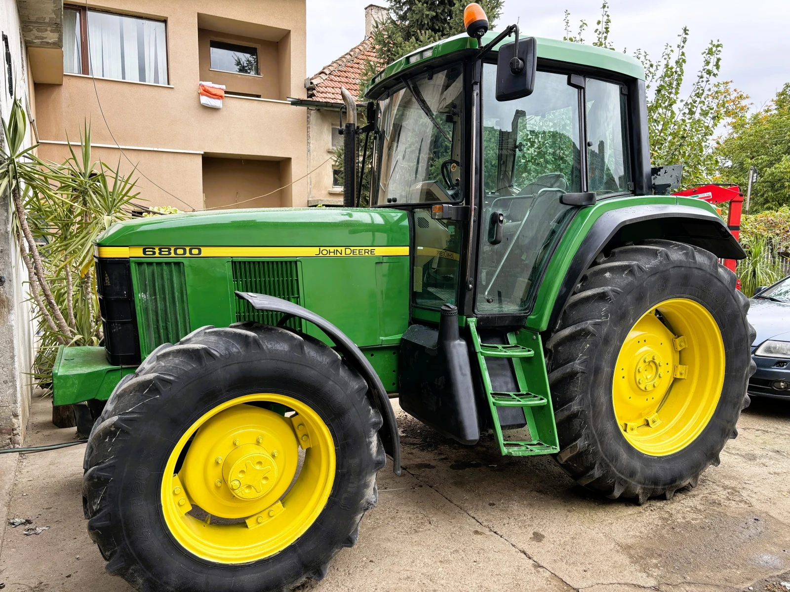 Трактор John Deere 6800, снимка 2 - Селскостопанска техника - 56458479
