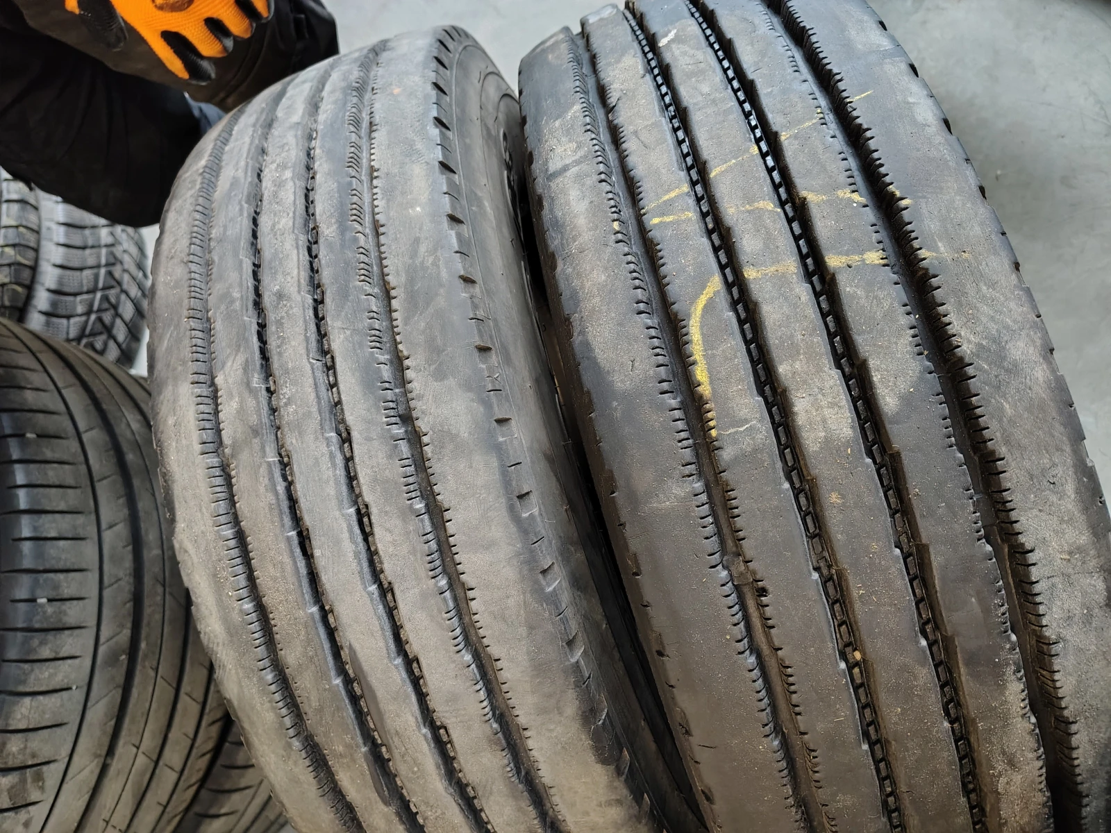 ���� 225/75R17.5 | Mobile.bg � ����������� 2