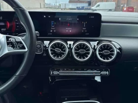 Mercedes-Benz CLA 250 | DISTRONIC| 360| ПОДГРЕВИ| ШИБИДАХ| CARFAX, снимка 9