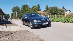 Mercedes-Benz 220 Avangarde, снимка 2