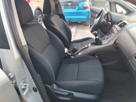 Toyota Auris 1.6 VVTI KeyLess GO Автопилот Климатроник , снимка 7