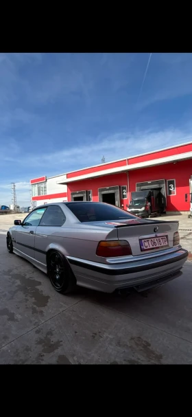 BMW 320 - 5000 € / 9779.15 лв. - 70450739 2