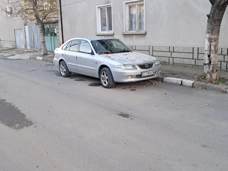 Mazda 626, снимка 3 - Автомобили и джипове - 48037656