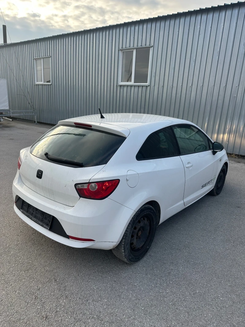 Seat Ibiza Ibiza 1.6 TDI, снимка 3 - Автомобили и джипове - 48483205