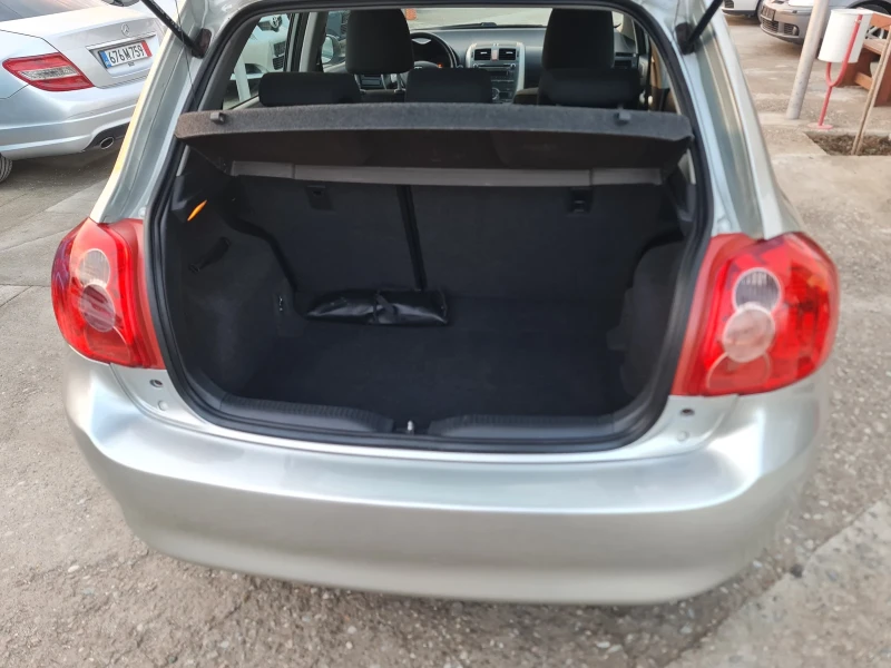 Toyota Auris 1.6 VVTI KeyLess GO Автопилот Климатроник , снимка 9 - Автомобили и джипове - 49015948