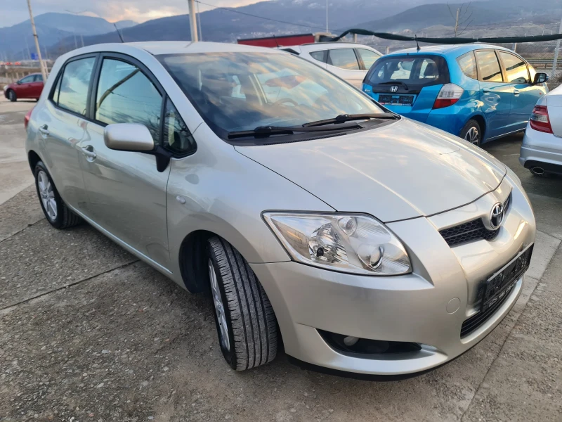 Toyota Auris 1.6 VVTI KeyLess GO Автопилот Климатроник , снимка 3 - Автомобили и джипове - 49015948