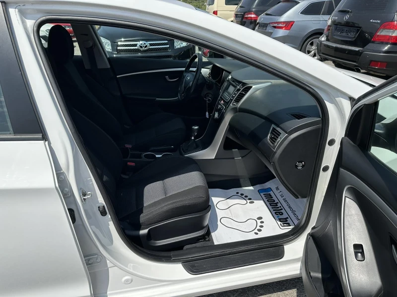 Hyundai I30 1.4CRDI* 90к.с* LED* , снимка 11 - Автомобили и джипове - 51983675