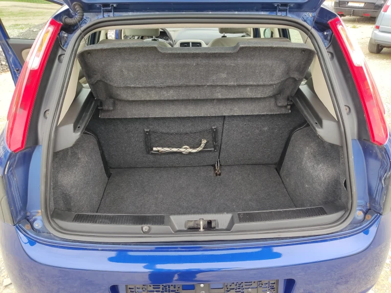 Fiat Punto 1.3 mjet, снимка 12 - Автомобили и джипове - 52367691