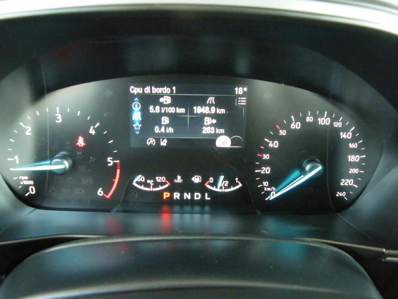 Ford Focus 1.5TDCI EURO 6, снимка 10 - Автомобили и джипове - 53186051