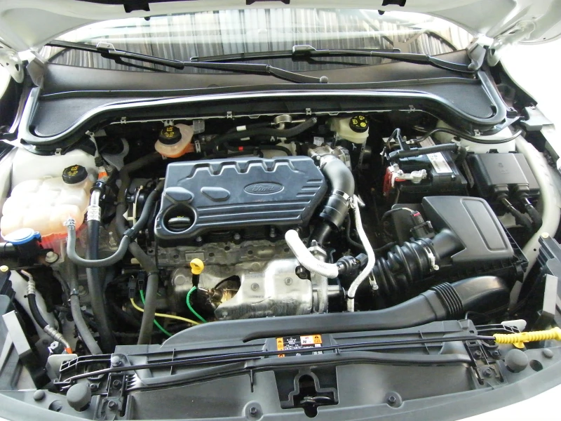 Ford Focus 1.5TDCI EURO 6, снимка 16 - Автомобили и джипове - 53186051