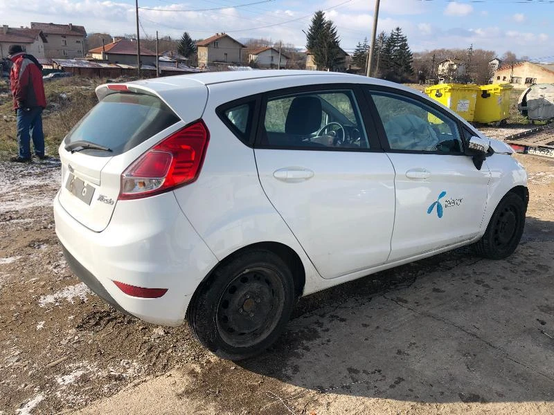 Ford Fiesta 1.0ECOBOOST, снимка 4 - Автомобили и джипове - 27218207