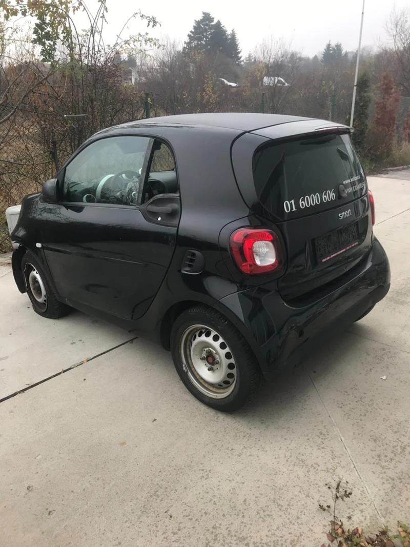 Smart Fortwo D65, снимка 4 - Автомобили и джипове - 31094555