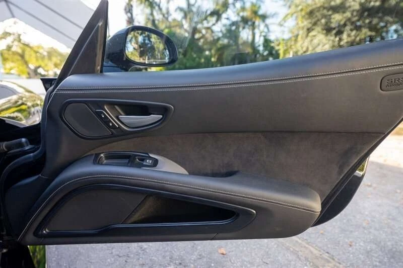 Dodge Viper * CARFAX * БЕЗ ПЪРВОНАЧАЛНА ВНОСКА, снимка 13 - Автомобили и джипове - 53418611