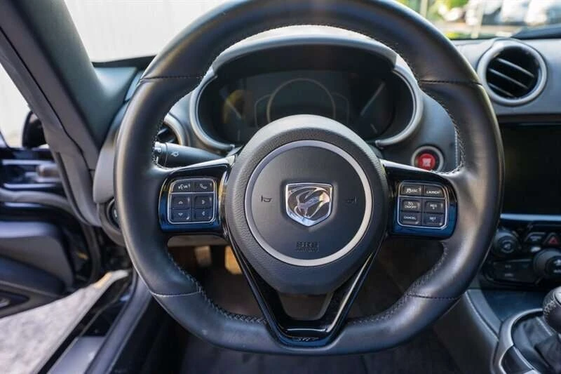 Dodge Viper * CARFAX * БЕЗ ПЪРВОНАЧАЛНА ВНОСКА, снимка 6 - Автомобили и джипове - 53418611