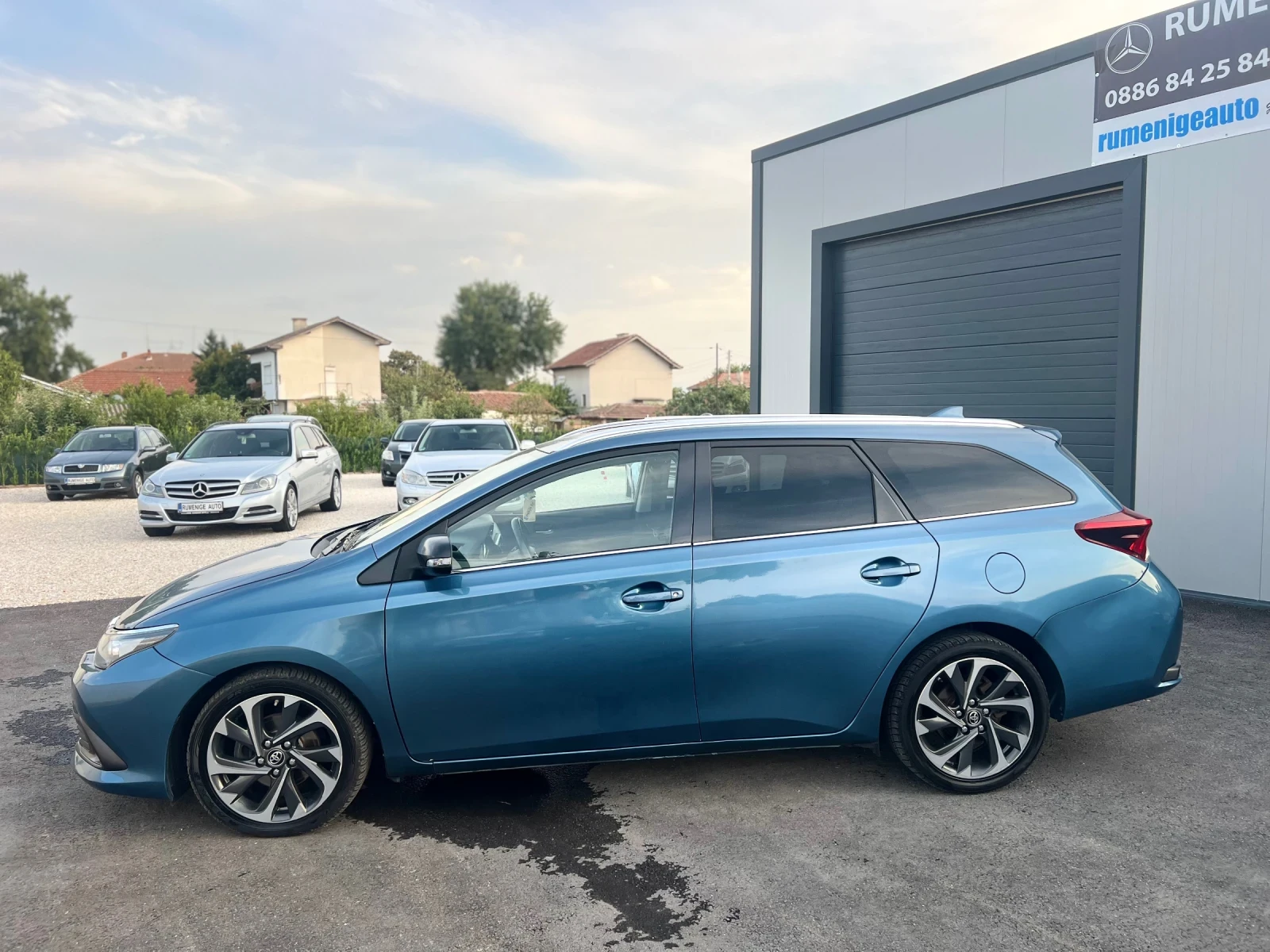 Toyota Auris 1.6D4D EXECUTIVE EURO6 ГЕРМАНИЯ - изображение 5